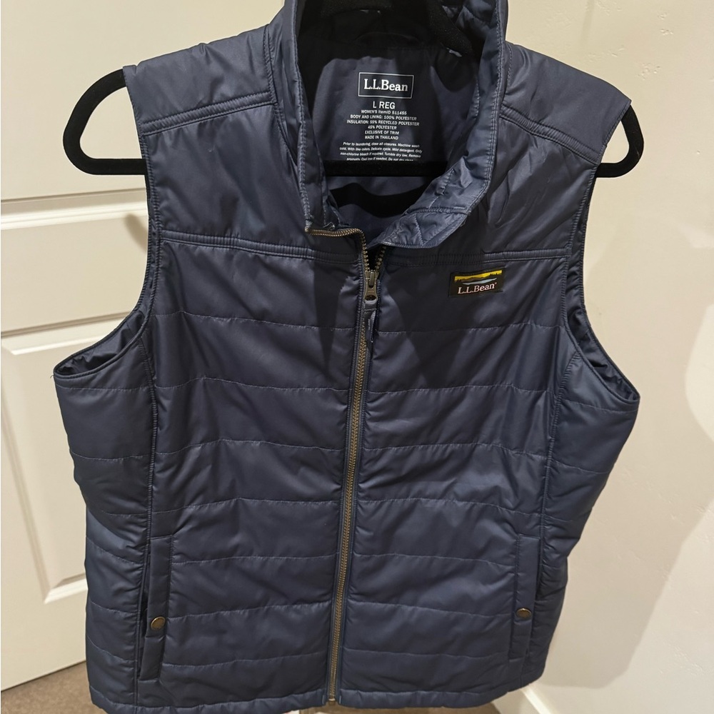 L.L.Bean Navy Quilted Packable Vest with Logo